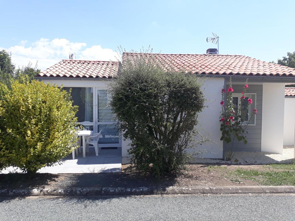 הוילה Tonnay-Boutonne Le Hameau De Saintonge מראה חיצוני תמונה